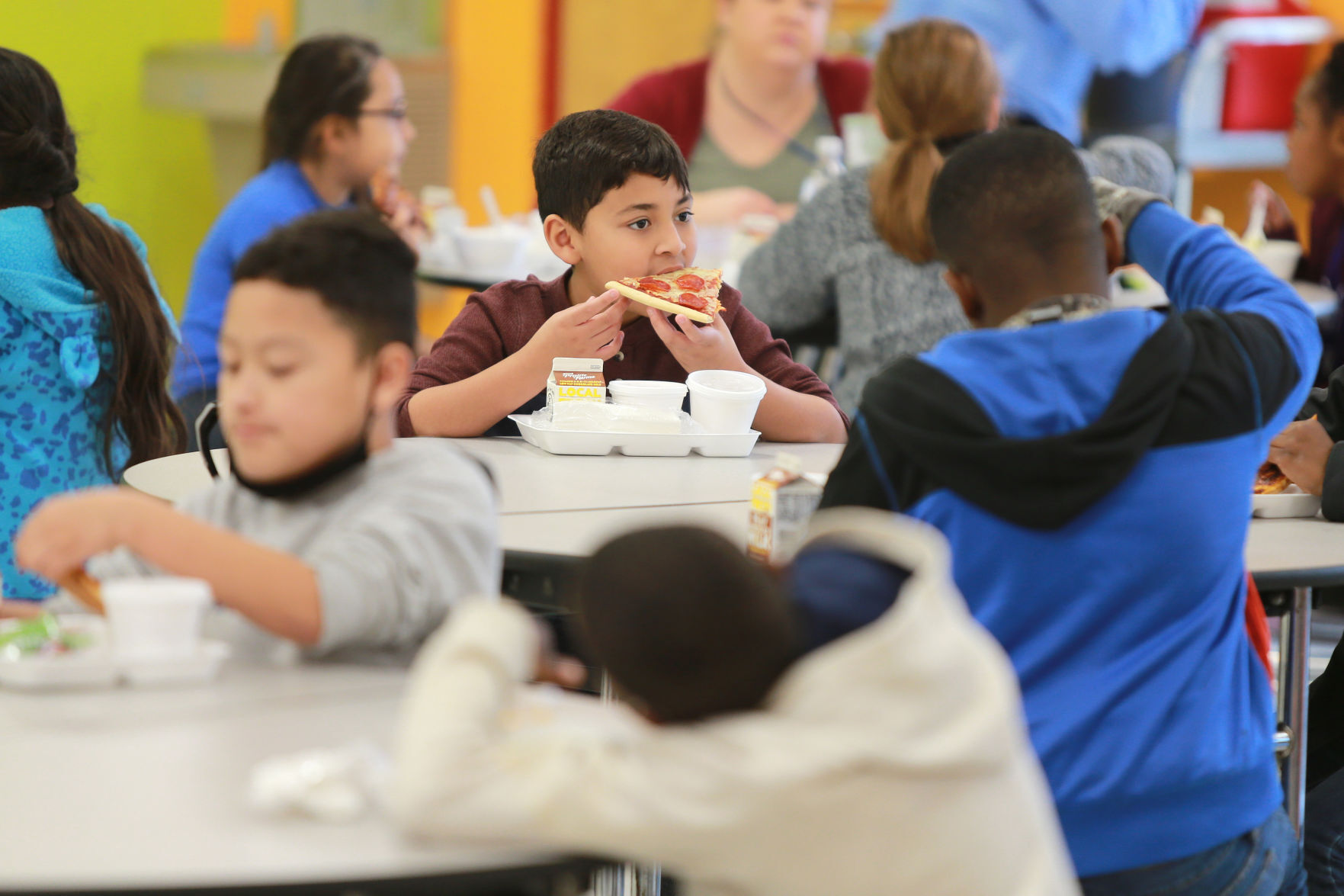 djr-2021-11-07-news-school-lunches-arp8
